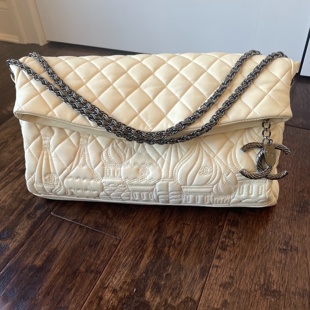 Chanel Hobo Timeless  Soft Caviar Quilted Jumbo Bag